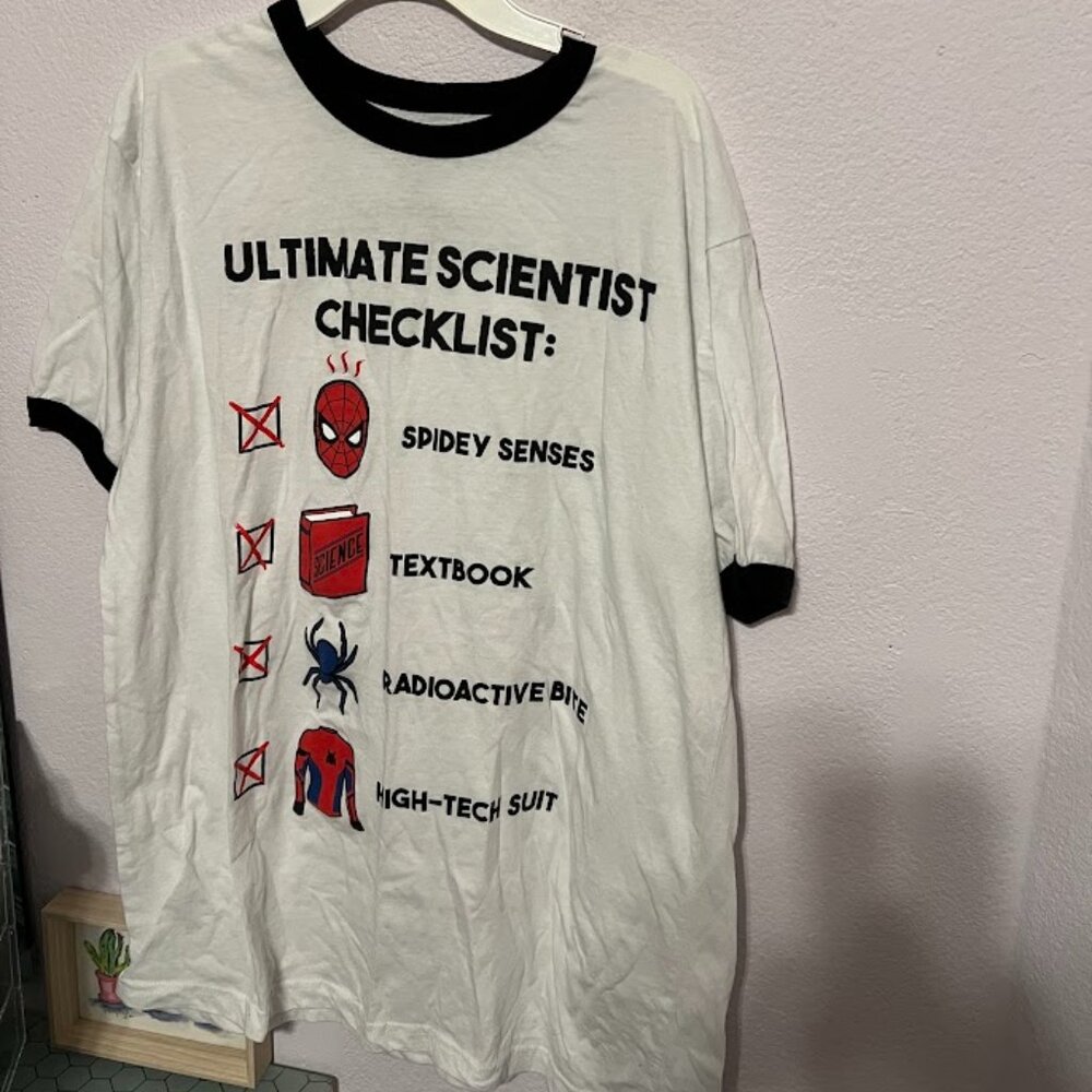 Spiderman Homecoming new w/out tags size L graphic T